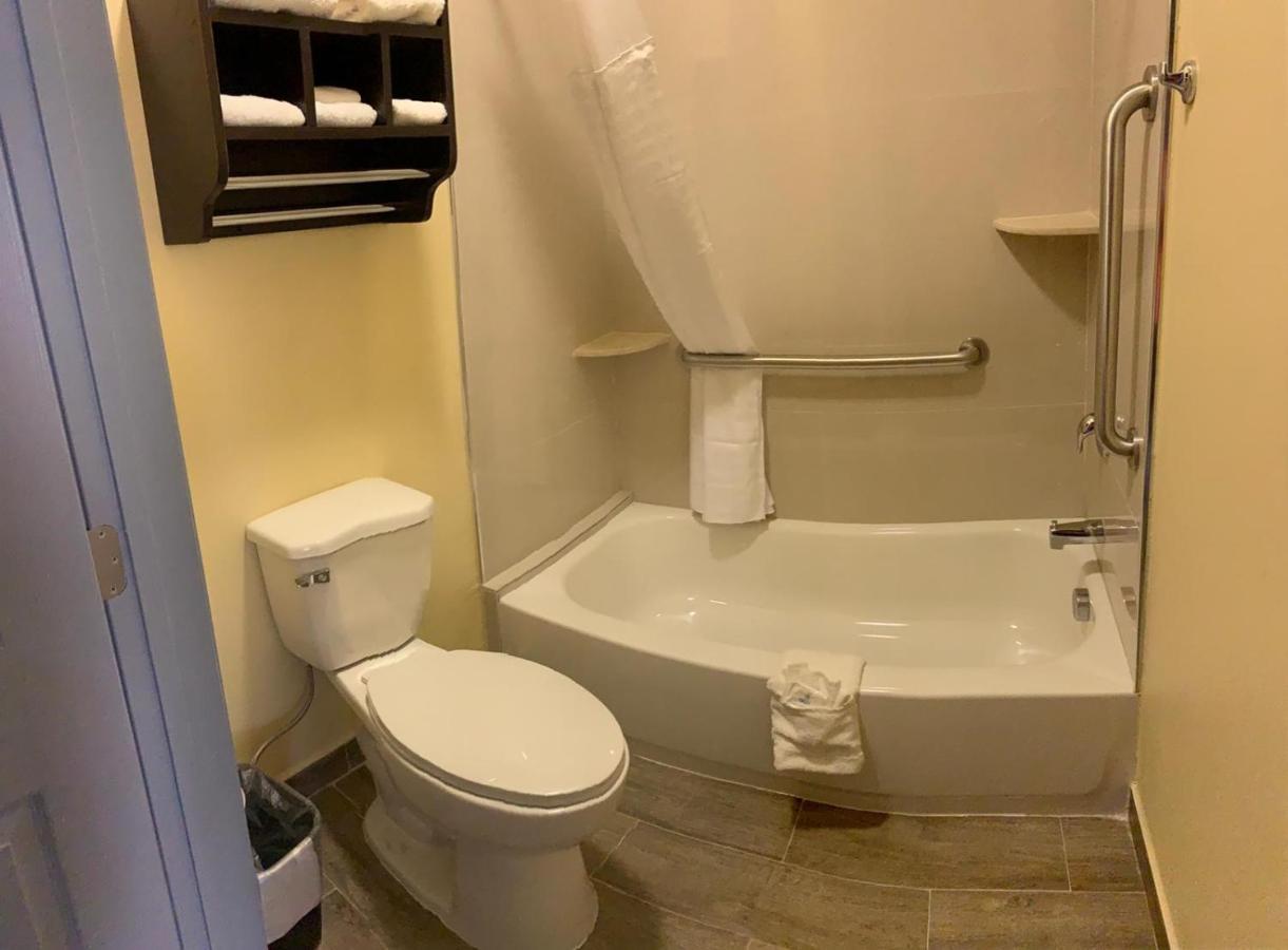 Deluxe King Room,1034406539:JPEG